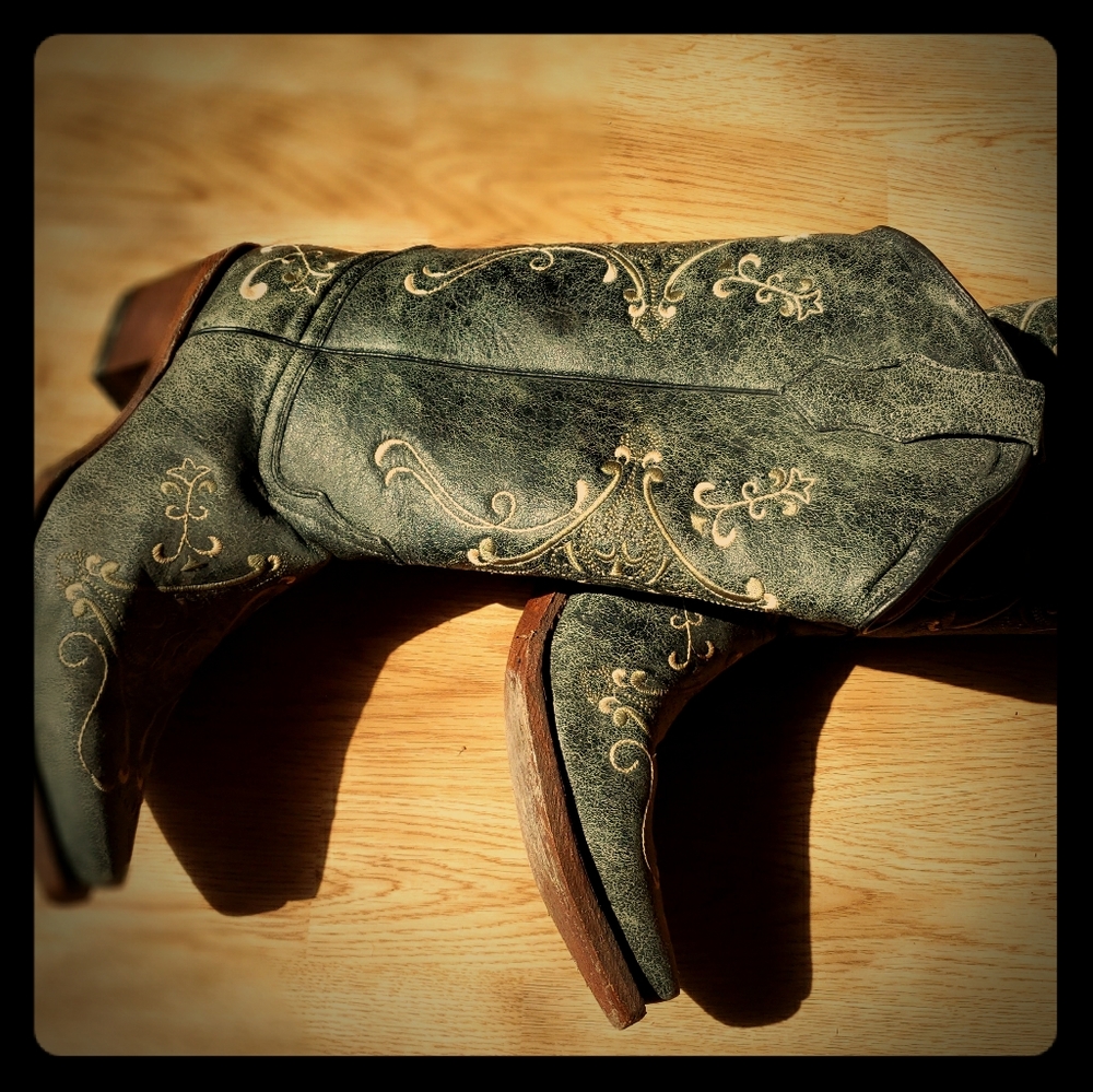 Circle G Cowgirl Boots